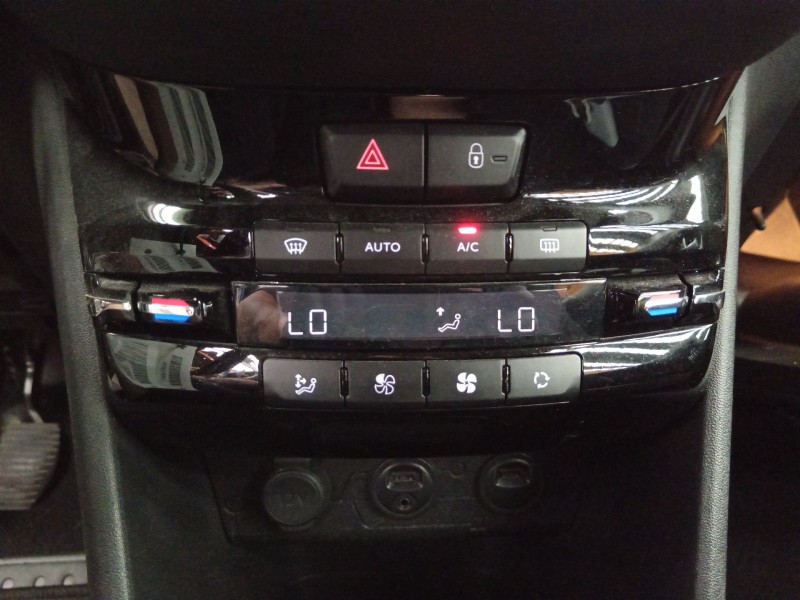 Recambio de mando climatizador para peugeot 208 i (ca_, cc_) 1.2 vti 82 referencia OEM IAM 96722471XU  