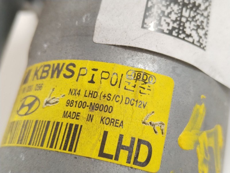 Recambio de motor limpia delantero para hyundai tucson style 2wd referencia OEM IAM 98100N9000  