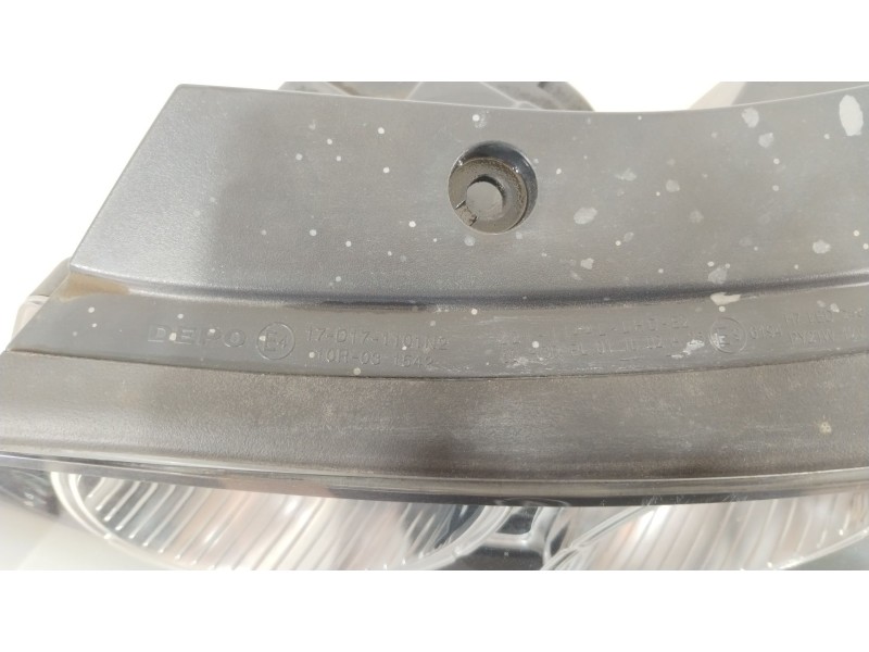 Recambio de faro izquierdo para hyundai santa fe (bm) 2.2 crdi classic (2wd) referencia OEM IAM 921012B020  