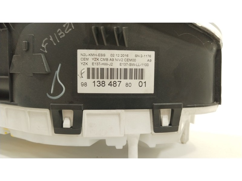 Recambio de cuadro instrumentos para peugeot 208 style referencia OEM IAM 9813848780  
