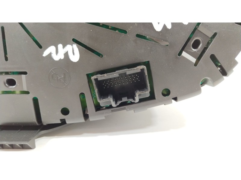 Recambio de cuadro instrumentos para opel adam unlimited ecoflex referencia OEM IAM 39004981  