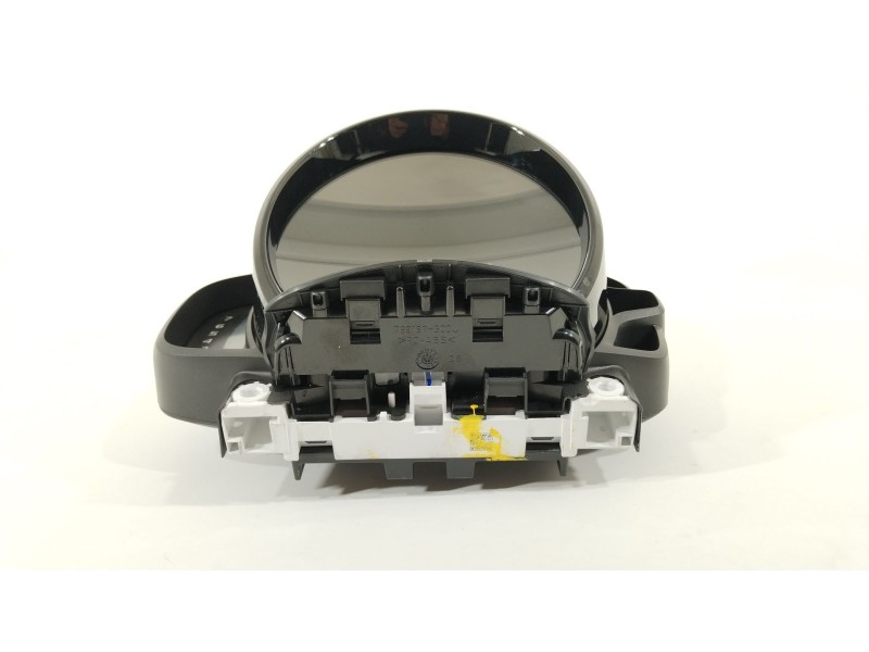 Recambio de cuadro instrumentos para toyota aygo x-cite referencia OEM IAM 69144460U  769167330U