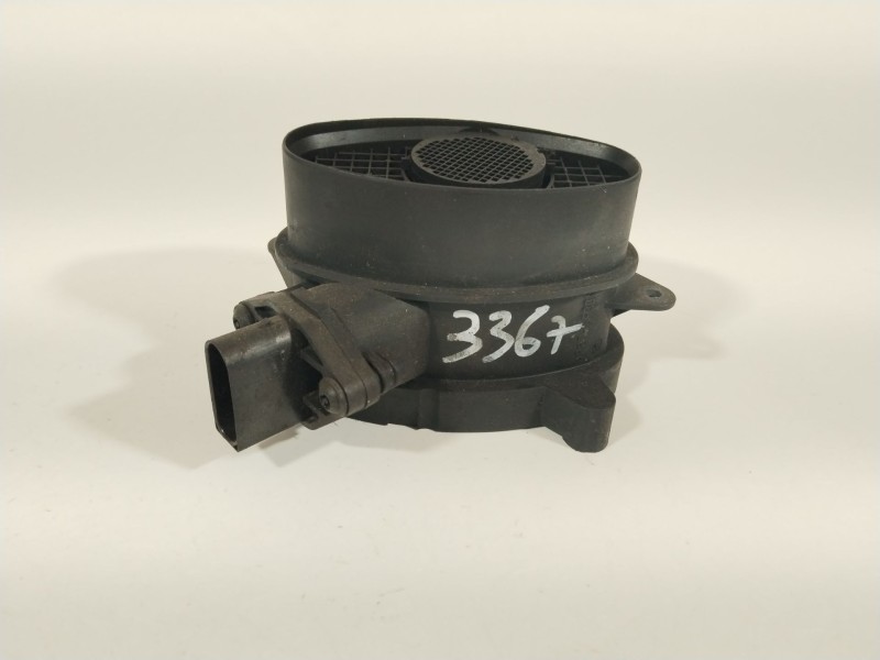 Recambio de caudalimetro para bmw serie 3 berlina (e46) 320d referencia OEM IAM 136277870760 0928400468 