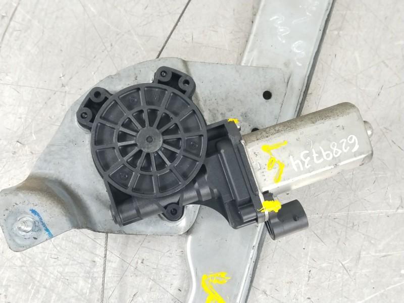 Recambio de elevalunas delantero derecho para dacia sandero ambiance referencia OEM IAM 8200733828 9030256 82007338280