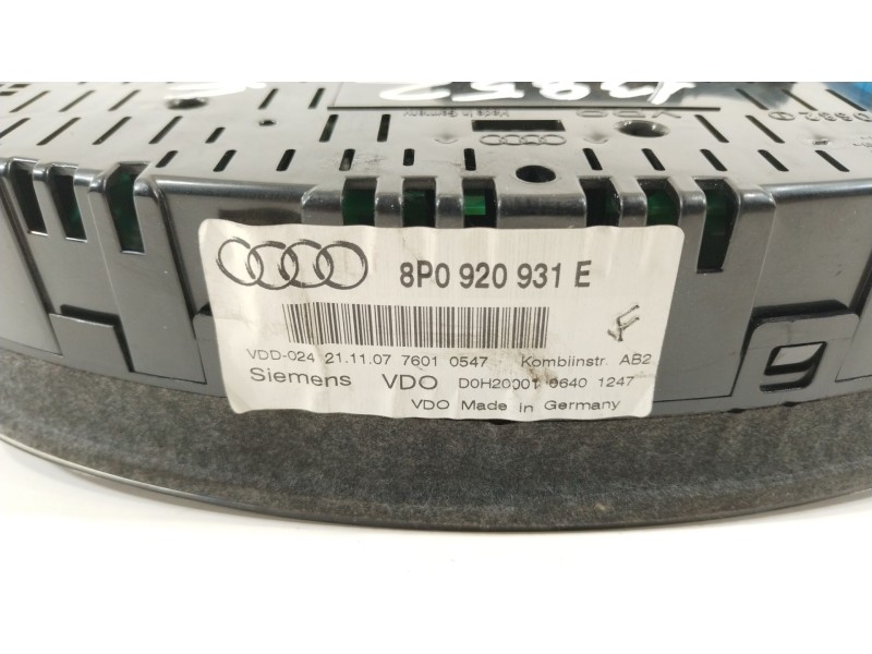 Recambio de cuadro instrumentos para audi a3 (8p1) 2.0 tdi referencia OEM IAM 8P0920931E  