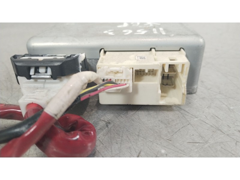 Recambio de columna direccion para toyota avensis (t27) active referencia OEM IAM 4525005750  