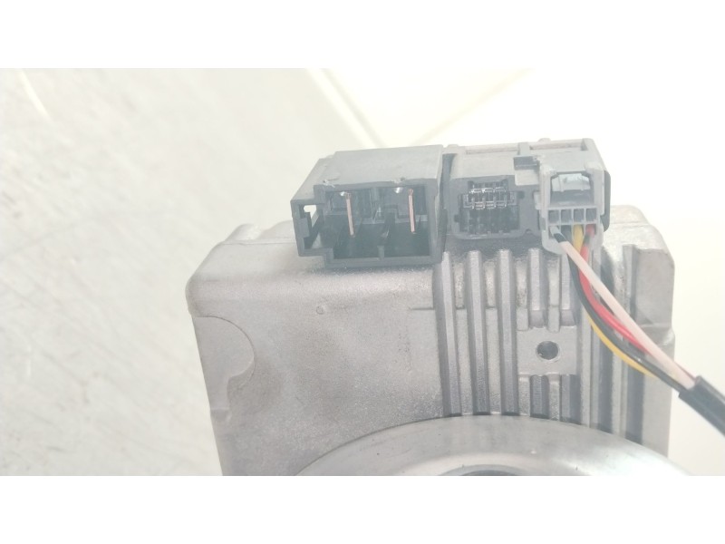 Recambio de columna direccion para renault clio iv (bh_) 0.9 tce 90 referencia OEM IAM 488104075R  