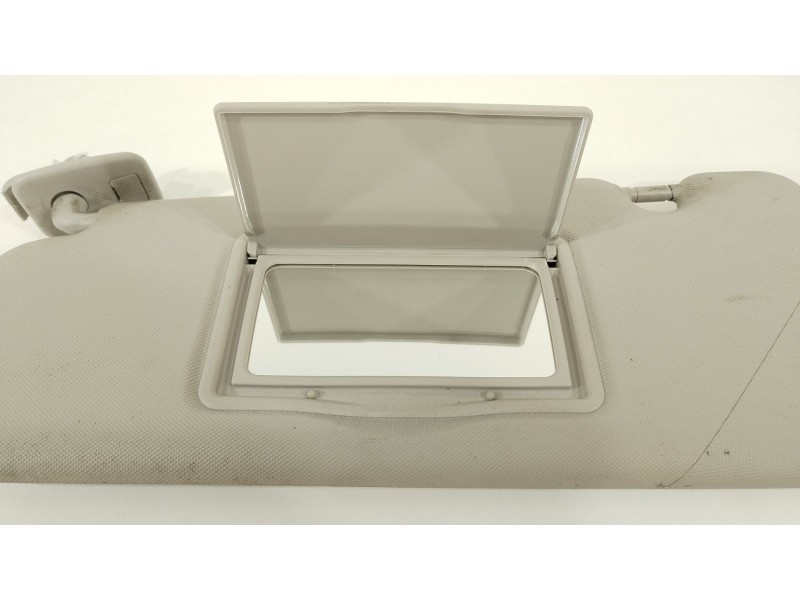 Recambio de parasol izquierdo para renault captur limited referencia OEM IAM 964012136R  