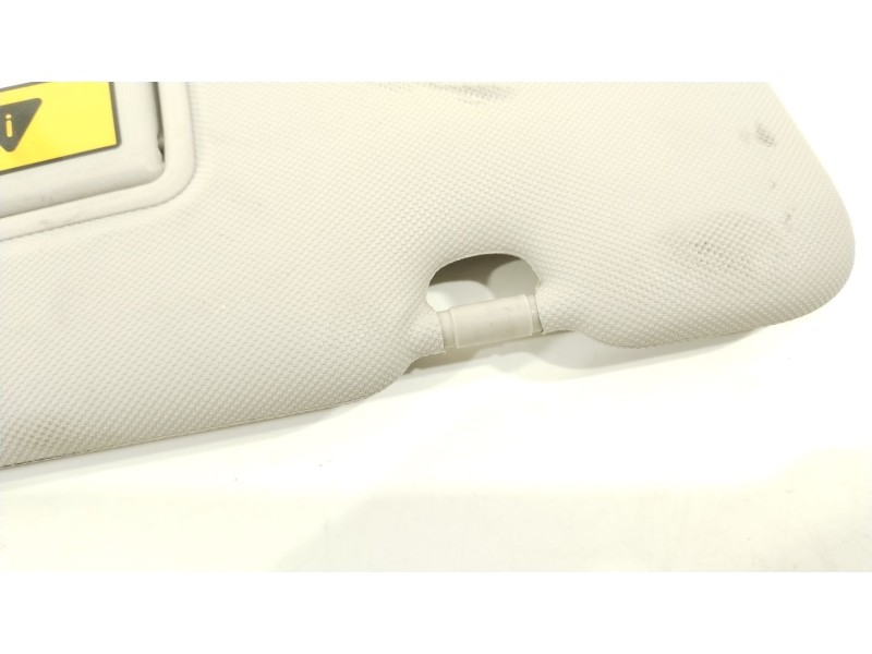 Recambio de parasol derecho para renault captur limited referencia OEM IAM 964003555R  