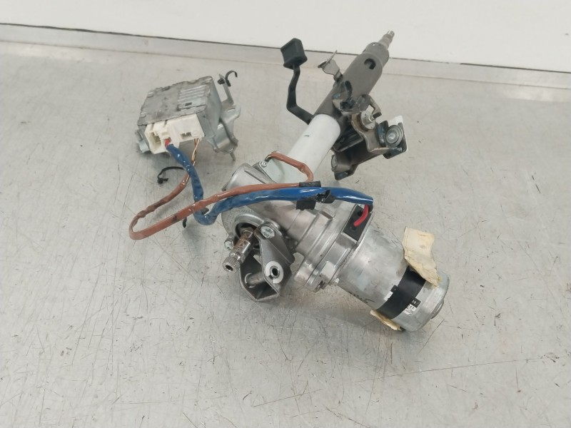Recambio de columna direccion para toyota yaris (_p9_) 1.33 vvt-i (nsp90_) referencia OEM IAM 452000D103  896500D180