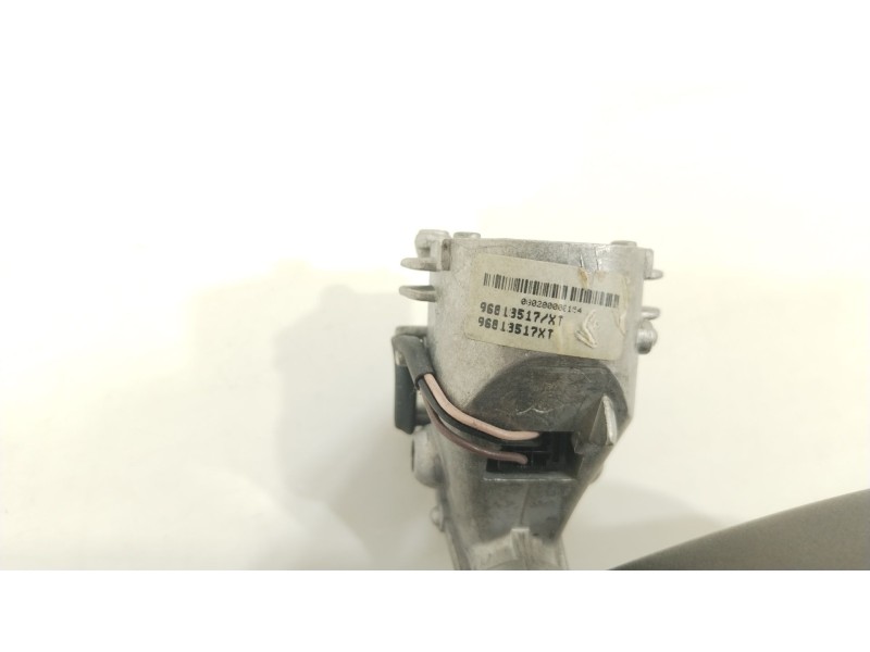 Recambio de espejo interior para peugeot 308 gt referencia OEM IAM 96813517XT  