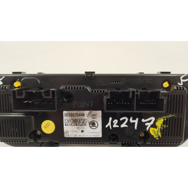 Recambio de mando climatizador para skoda octavia iii combi (5e5, 5e6) 1.6 tdi referencia OEM IAM 5E0907044K  