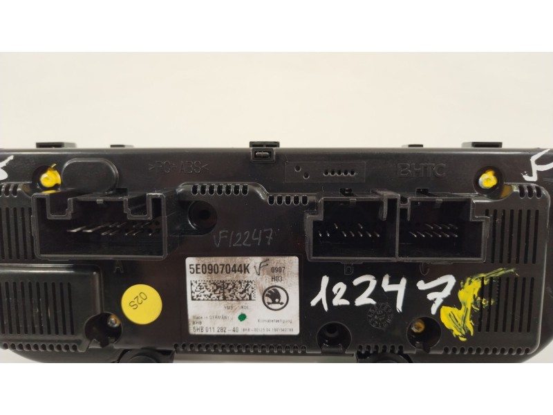 Recambio de mando climatizador para skoda octavia iii combi (5e5, 5e6) 1.6 tdi referencia OEM IAM 5E0907044K  