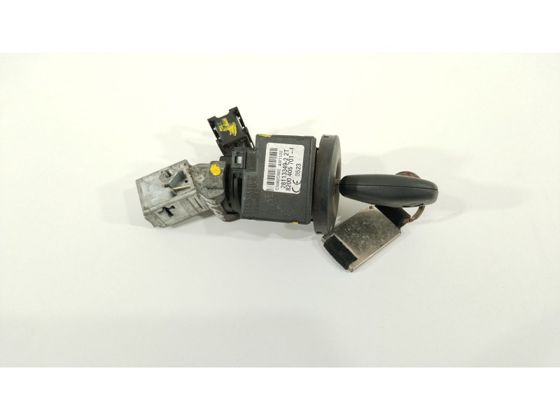 Recambio de conmutador de arranque para renault master kombi l1h1 3,3t referencia OEM IAM 8200405701F  281133492