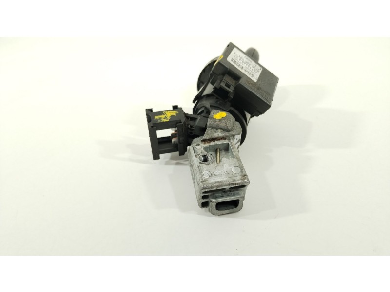 Recambio de conmutador de arranque para renault master kombi l1h1 3,3t referencia OEM IAM 8200405701F  281133492