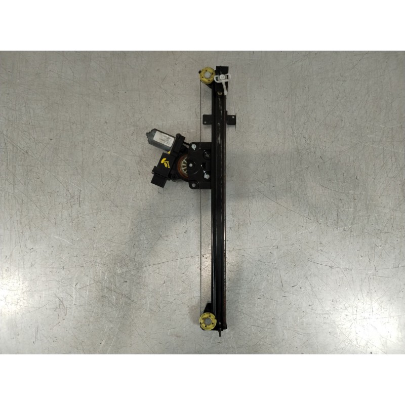 Recambio de elevalunas delantero izquierdo para fiat ducato caja/chasis (250_) 115 multijet 2,0 d referencia OEM IAM 1368922080 