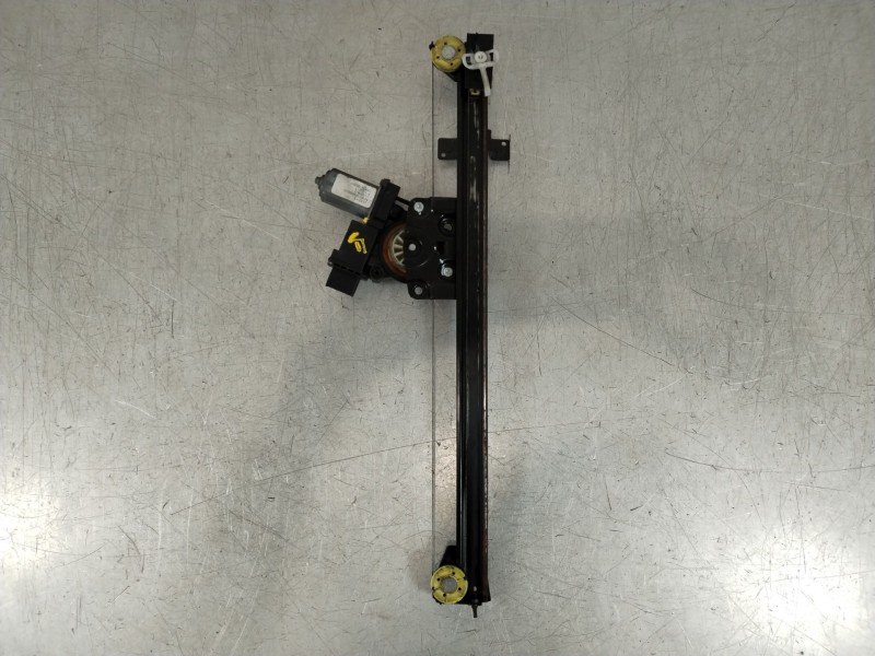 Recambio de elevalunas delantero izquierdo para fiat ducato caja/chasis (250_) 115 multijet 2,0 d referencia OEM IAM 1368922080 