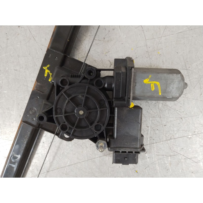 Recambio de elevalunas delantero izquierdo para fiat ducato caja/chasis (250_) 115 multijet 2,0 d referencia OEM IAM 1368922080 