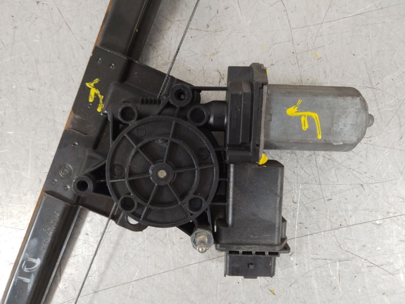 Recambio de elevalunas delantero izquierdo para fiat ducato caja/chasis (250_) 115 multijet 2,0 d referencia OEM IAM 1368922080 