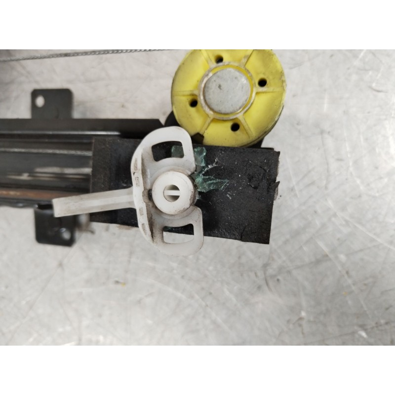 Recambio de elevalunas delantero izquierdo para fiat ducato caja/chasis (250_) 115 multijet 2,0 d referencia OEM IAM 1368922080 