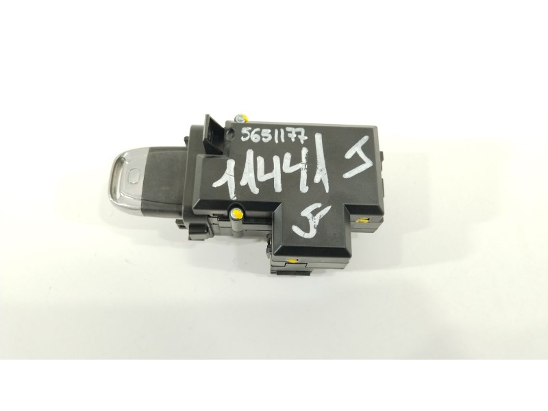Recambio de conmutador de arranque para audi a4 ber. (b8) basis referencia OEM IAM 8K0909131D  333014301