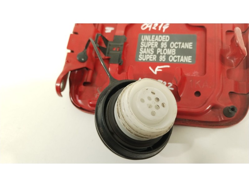 Recambio de tapa exterior combustible para nissan juke (f15) acenta referencia OEM IAM G88301KAMA  