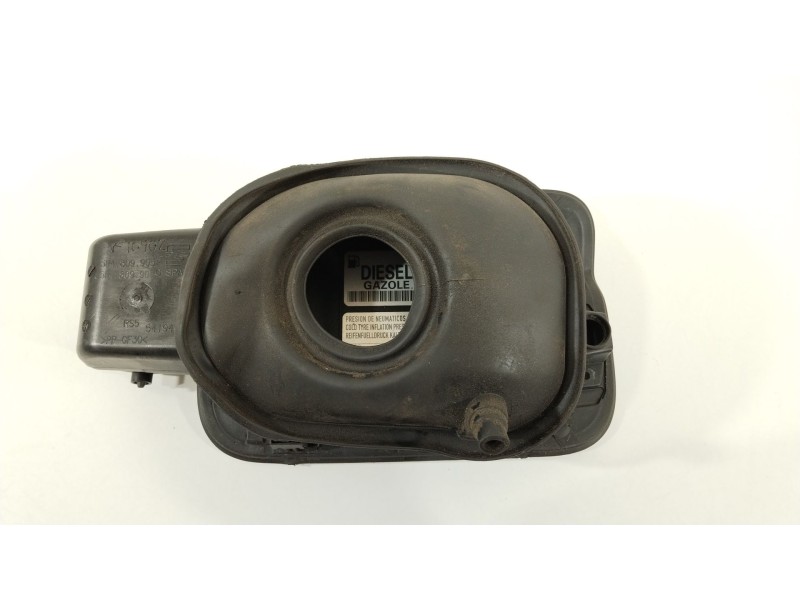 Recambio de tapa exterior combustible para seat leon (5f1) fr fast lane referencia OEM IAM 5F4809905F  5F4809905G