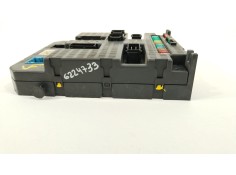 Recambio de caja reles / fusibles para peugeot 308 gt referencia OEM IAM 9663798180   2