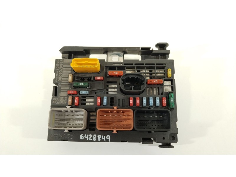 Recambio de caja reles / fusibles para peugeot 308 i (4a_, 4c_) 1.6 hdi referencia OEM IAM 9664706280  BSMR05