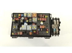 Recambio de caja reles / fusibles para opel astra j (p10) 2.0 cdti (68) referencia OEM IAM 13313208 1110014AA C11000053