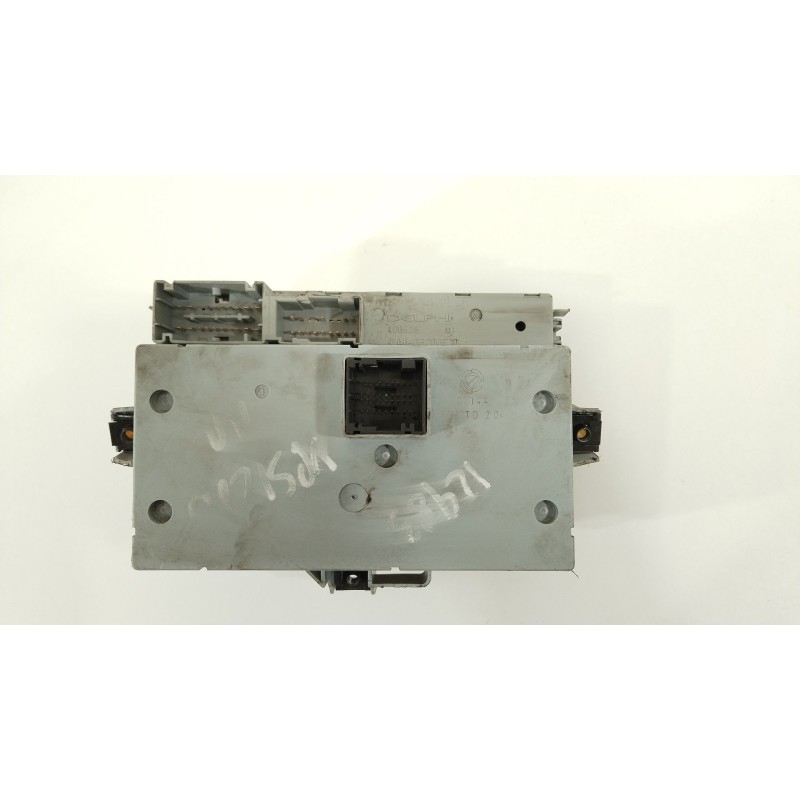 Recambio de caja reles / fusibles para lancia ypsilon (101) 1.3 16v multijet argento referencia OEM IAM 51771409  501200410010