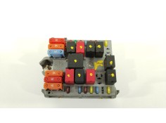 Recambio de caja reles / fusibles para alfa romeo gt (937_) 1.9 jtd (937cxn1b) referencia OEM IAM 51742420  