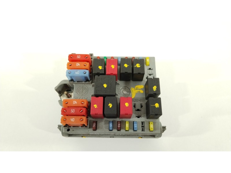 Recambio de caja reles / fusibles para alfa romeo gt (937_) 1.9 jtd (937cxn1b) referencia OEM IAM 51742420  