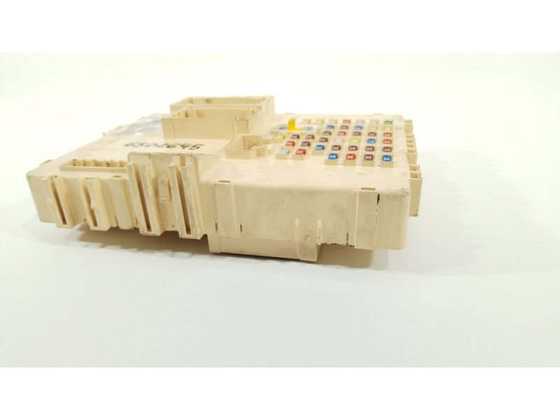Recambio de caja reles / fusibles para kia cee´d business referencia OEM IAM 91950A2150  