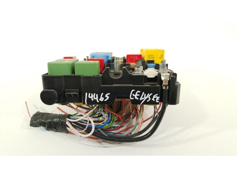 Recambio de caja reles / fusibles para citroën c-elysee (dd_) 1.5 bluehdi 100 referencia OEM IAM 9804848580 2E36409 BFRM2010