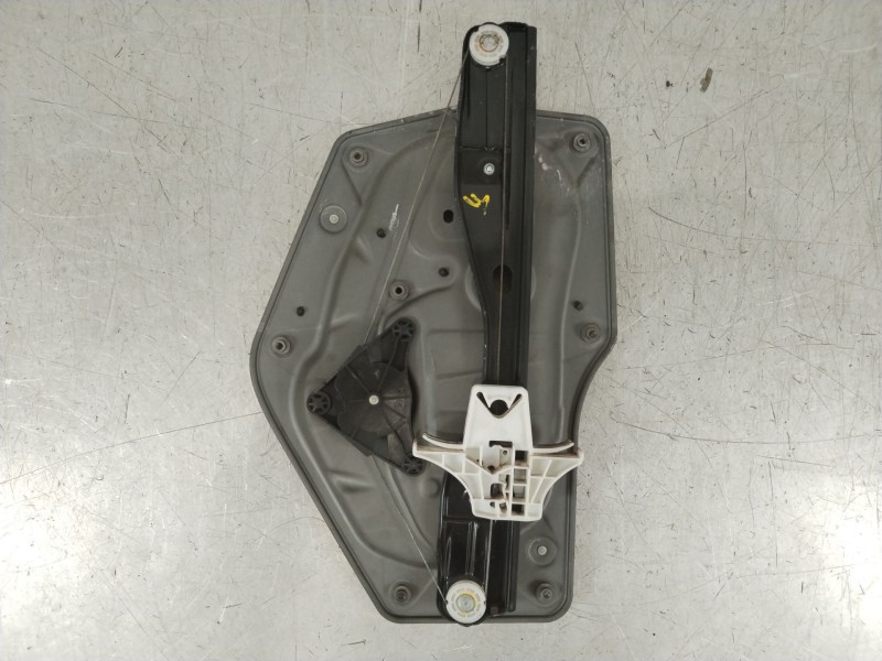 Recambio de elevalunas trasero izquierdo para skoda suberb (3t4) active referencia OEM IAM 3T5839401A 3T0837461A 8K0959811A