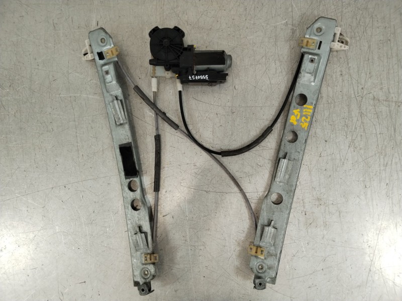 Recambio de elevalunas delantero derecho para renault megane ii berlina 5p authentique referencia OEM IAM 8201010925  