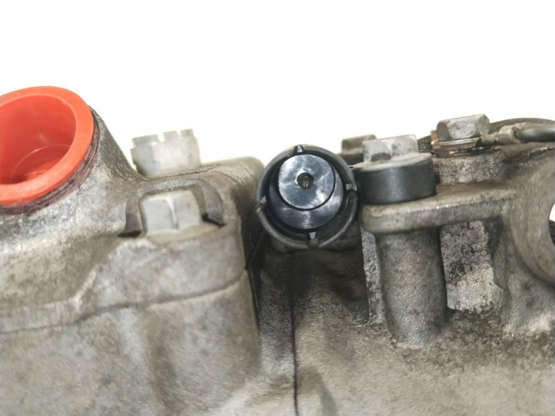 Recambio de compresor aire acondicionado para bmw serie 3 coupe (e46) 330 cd referencia OEM IAM 64526915388  