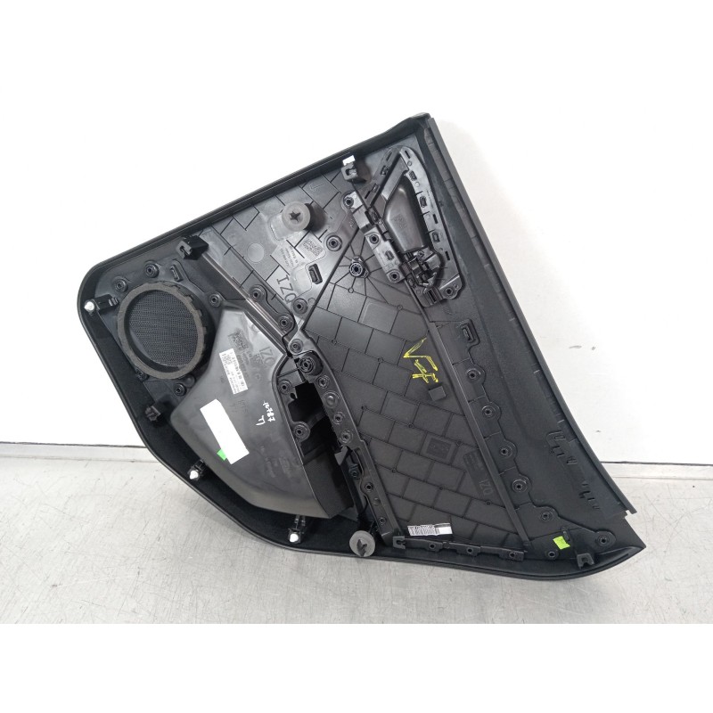 Recambio de guarnecido puerta trasera izquierda para seat ibiza v (kj1, kjg) 1.0 tsi referencia OEM IAM 6F0867133  