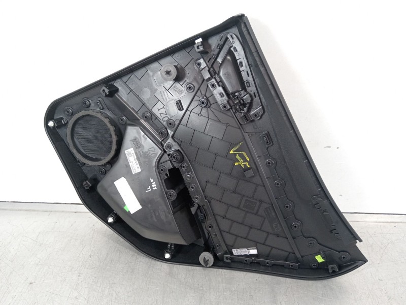 Recambio de guarnecido puerta trasera izquierda para seat ibiza v (kj1, kjg) 1.0 tsi referencia OEM IAM 6F0867133  