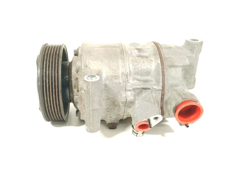Recambio de compresor aire acondicionado para audi a3 limousine (8vs, 8vm) 2.0 tdi referencia OEM IAM 5Q0820803E  