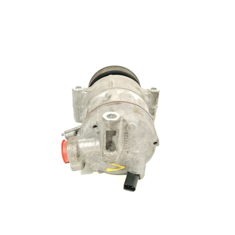 Recambio de compresor aire acondicionado para audi a3 limousine (8vs, 8vm) 2.0 tdi referencia OEM IAM 5Q0820803E  