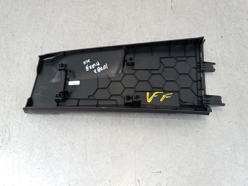 Recambio de moldura para seat ibiza v (kj1, kjg) 1.0 tsi referencia OEM IAM 6F0867240A  