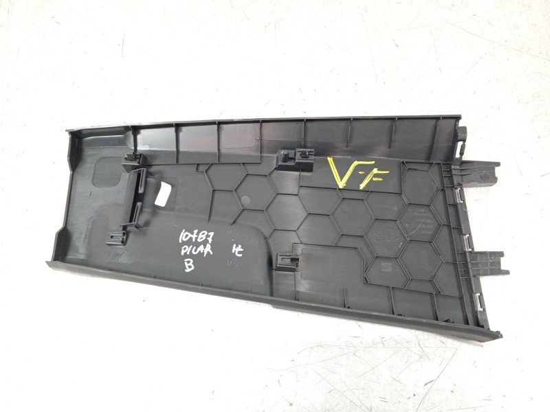 Recambio de moldura para seat ibiza v (kj1, kjg) 1.0 tsi referencia OEM IAM 6F0867239A  