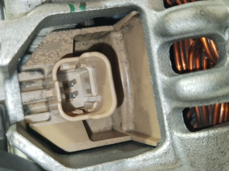 Recambio de alternador para peugeot 407 (6d_) 2.2 16v (6d3fyh, 6d3fye) referencia OEM IAM 9649846880  