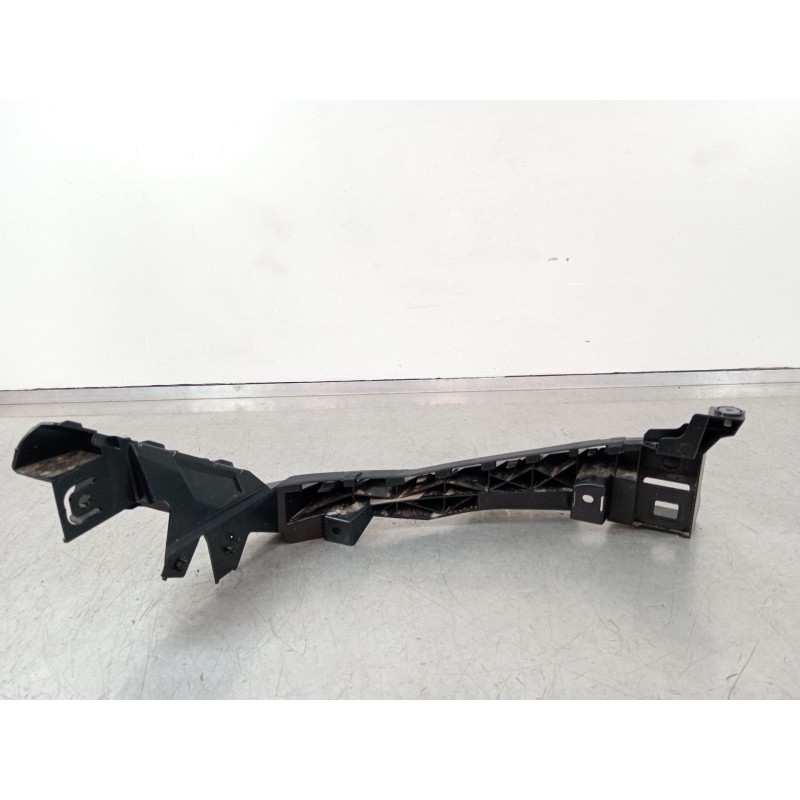 Recambio de soporte faro izquierdo para seat ibiza v (kj1, kjg) 1.0 tsi referencia OEM IAM 6f0807889  