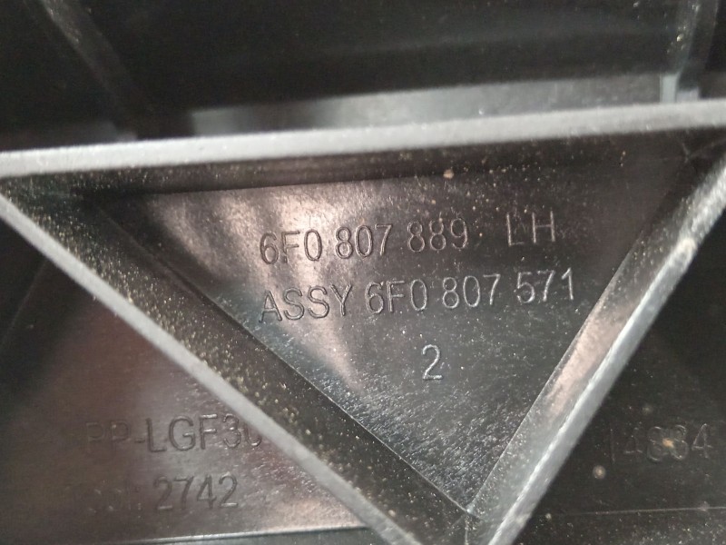 Recambio de soporte faro izquierdo para seat ibiza v (kj1, kjg) 1.0 tsi referencia OEM IAM 6f0807889  