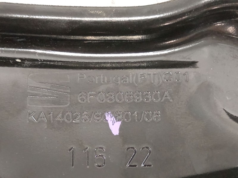 Recambio de travesaño superior para seat ibiza v (kj1, kjg) 1.0 tsi referencia OEM IAM 6F0806930A  