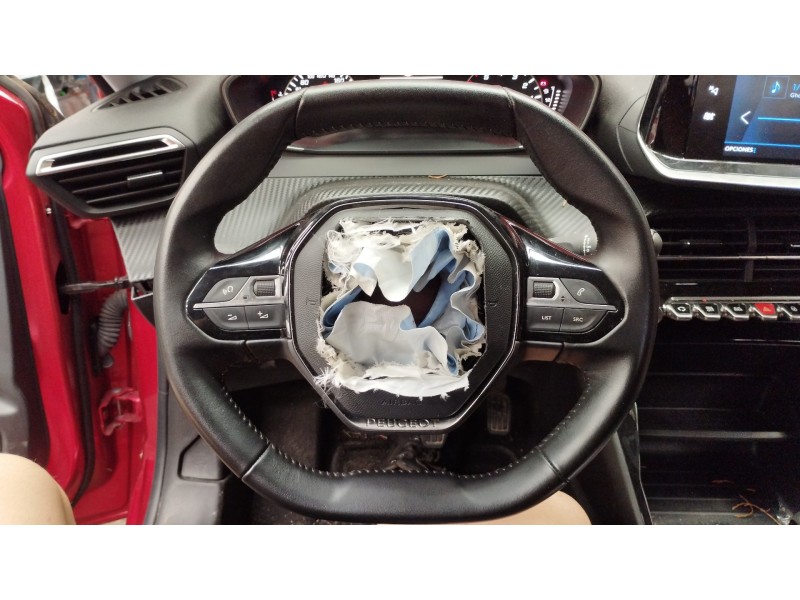 Recambio de volante para peugeot 208 2020 referencia OEM IAM   