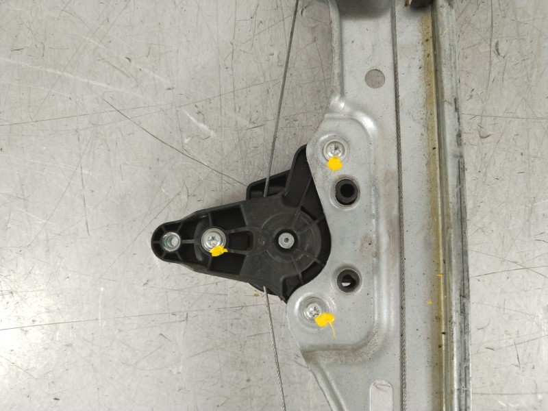 Recambio de elevalunas trasero izquierdo para nissan qashqai (j11) acenta referencia OEM IAM 827014EA0A  